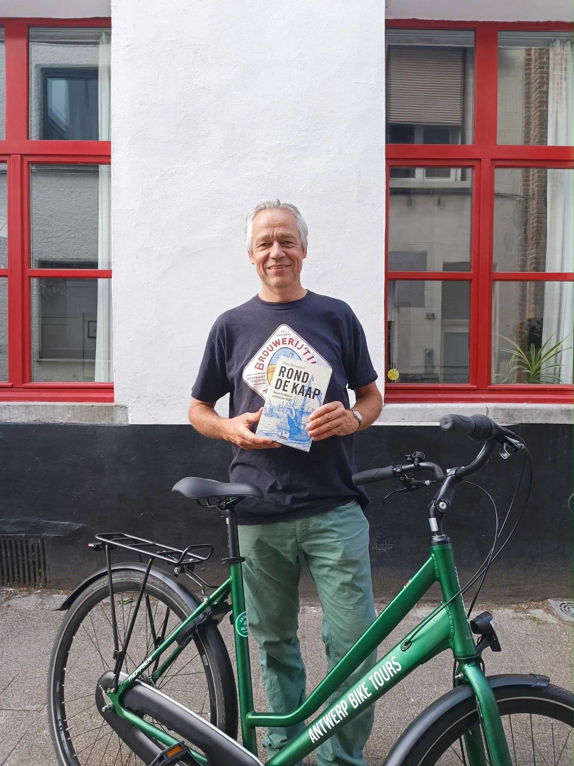 Onze gids Tom DIEUSAERT en zijn nieuwe boek